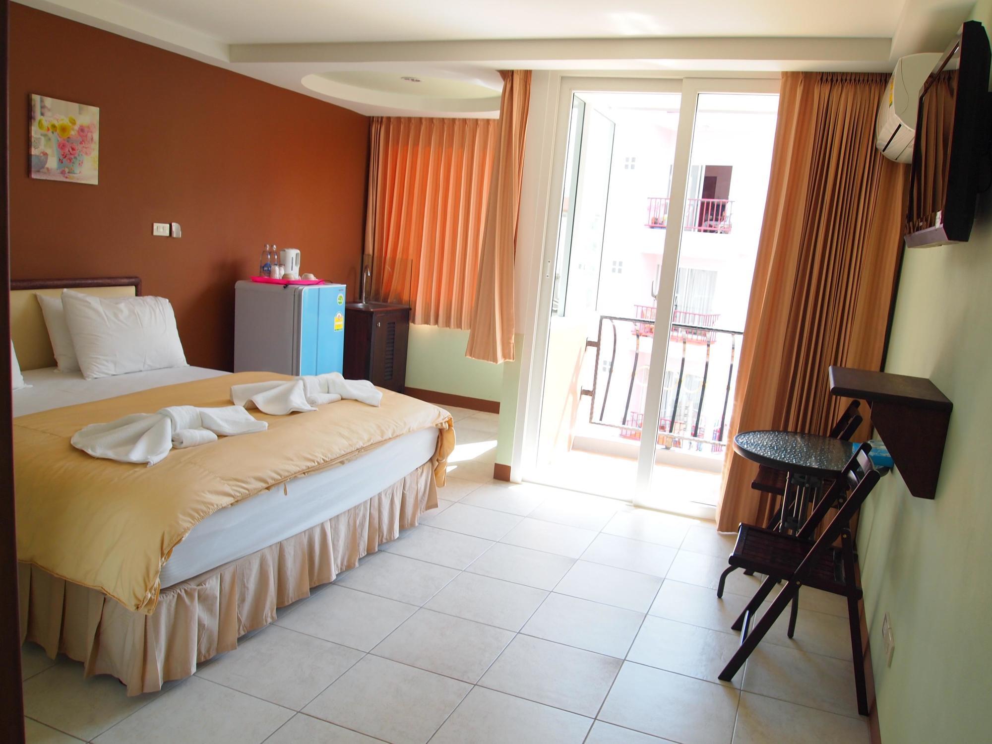 The Right Resort Pattaya Exterior foto
